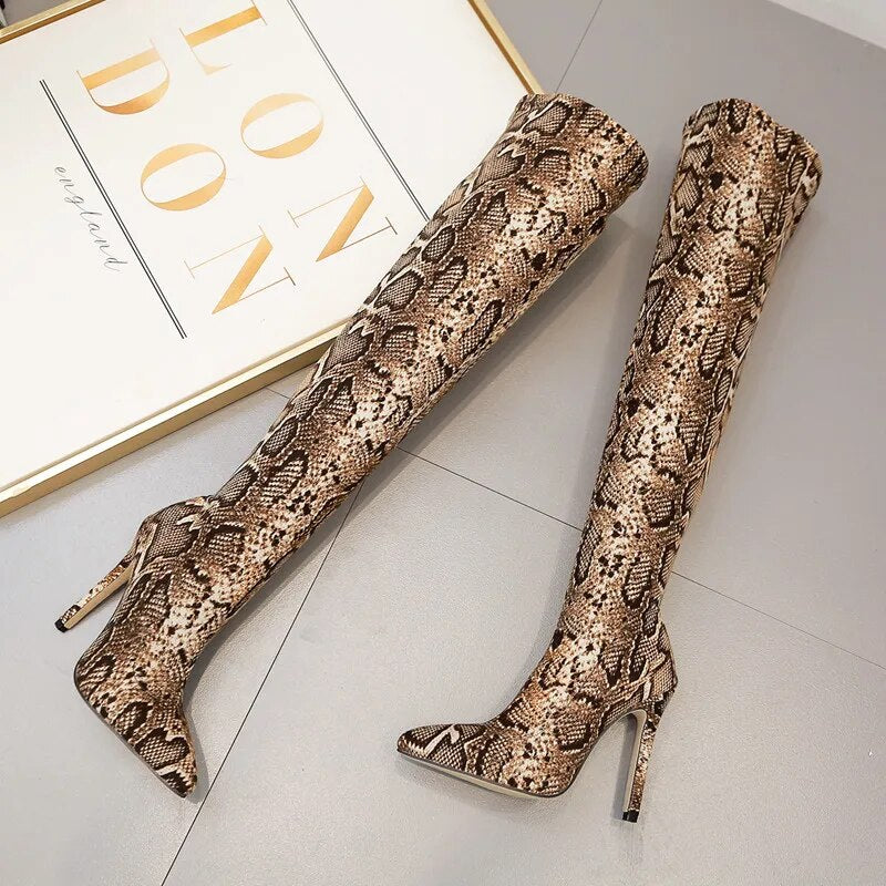 Pensamiento Sexy Snake Thigh high Boots - Nxt Moda