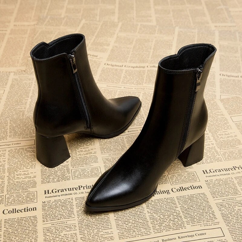 London Pointed Ankle Boots - Nxt Moda